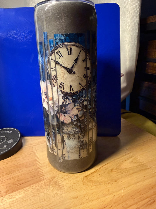 Clock - Gratitude turns everything into enough 22oz